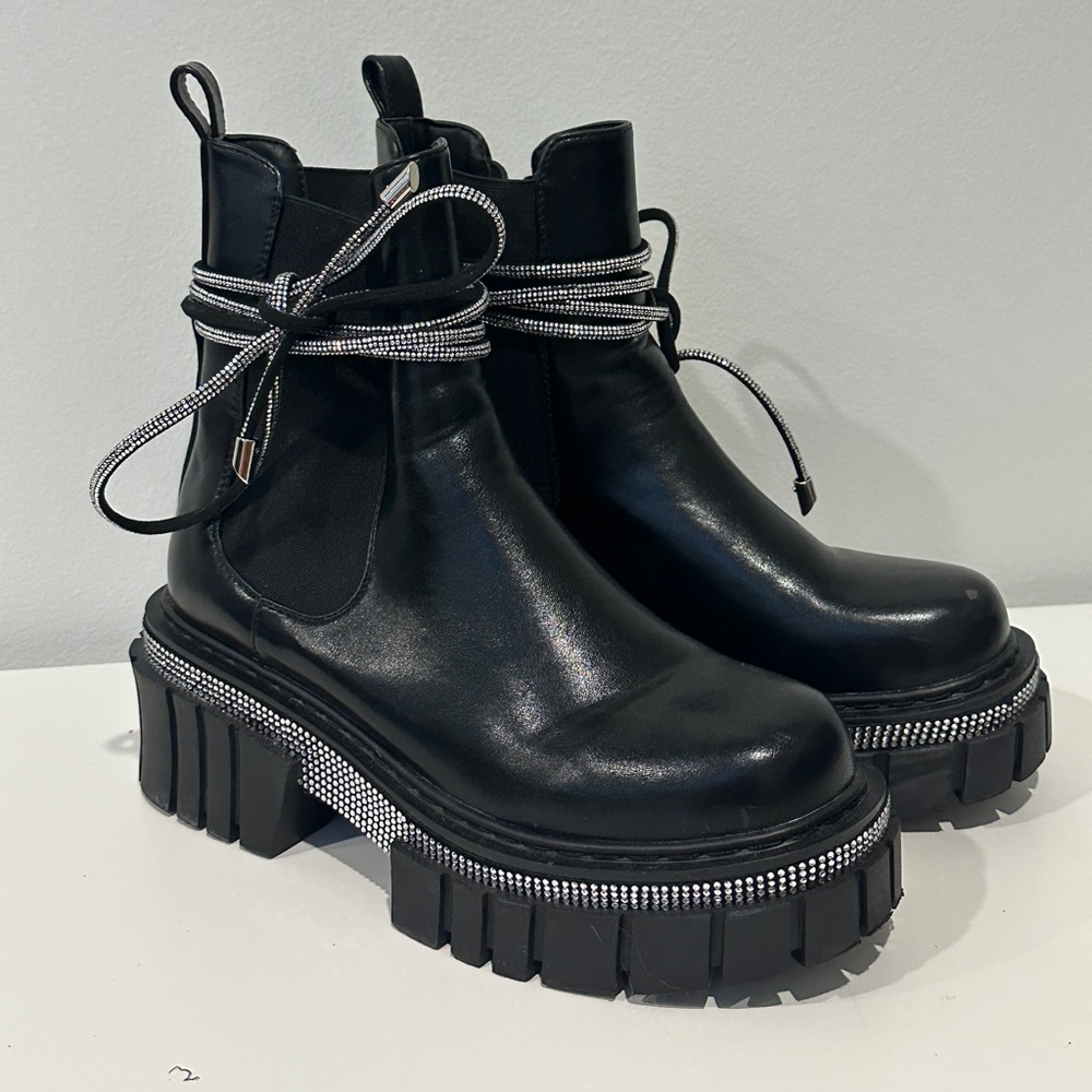 Akira Platform Bedazzled Boots Size 8